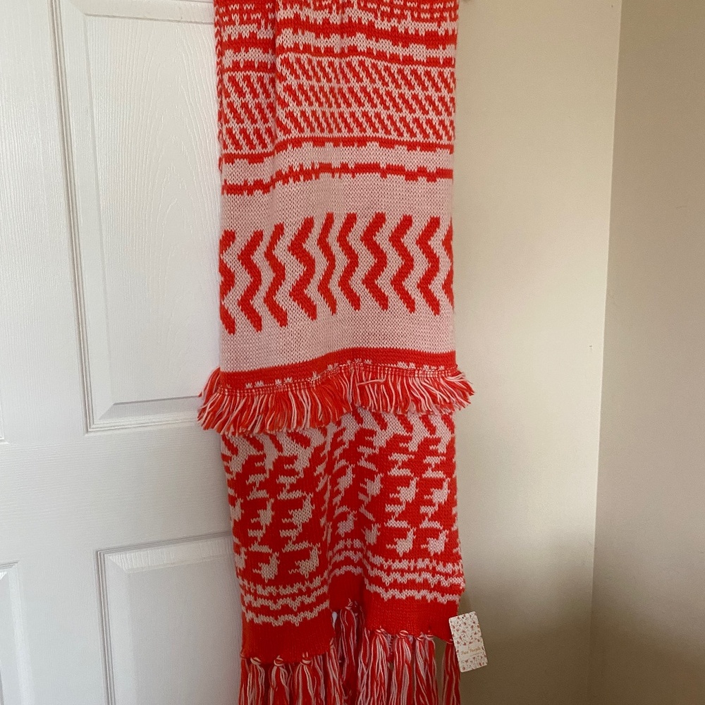 NWT- Free People Orange/White Fringed Aztec Pattern Knit Scarf